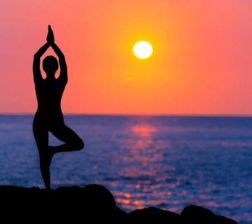 Backlit beach dawn dusk 588561 360x320