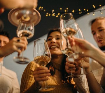 Pexels cottonbro 3171742 360x320