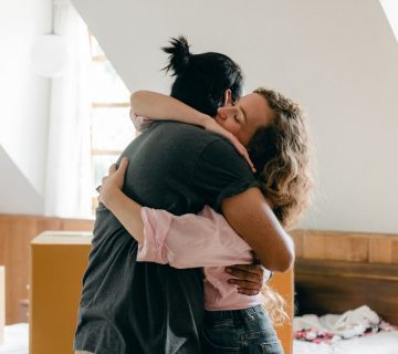 Pexels ketut subiyanto 4246058 360x320